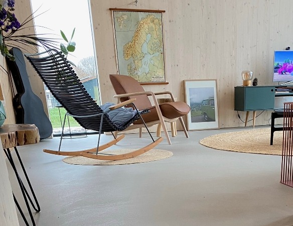 Scandinavische gietvloer houtskelet woning | Berkers Vloeren Scandinavische gietvloer houtskelet woning | Berkers Vloeren