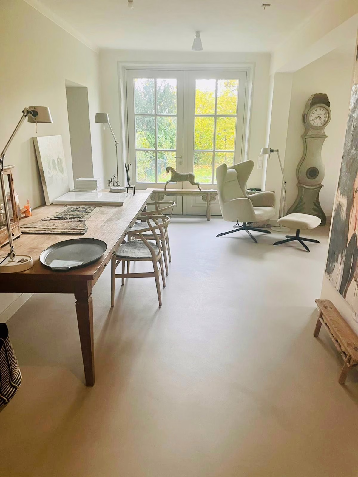 Landelijk moderne lavasteen gietvloer taupe